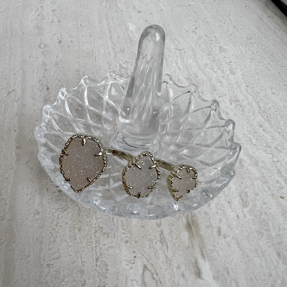 Kendra Scott two finger ring (gold)